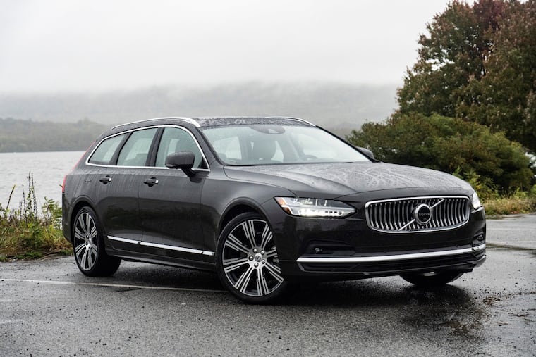 The Volvo V90 wagon gets a mild refreshening for 2021, but it was already a seriously pretty vehicle.