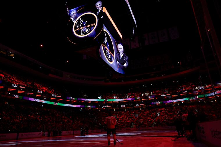 Flyers right wing Owen Tippett watches a tribute for Flyers Chairman and Founder Ed Snider before the Flyers played the Calgary Flames on Jan. 6.