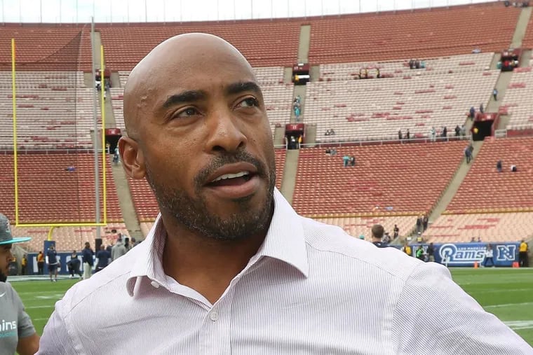Fox Sports analyst Ronde Barber accidentally dropped a bit of foul language during the Eagles' loss to the Dolphins on Sunday.