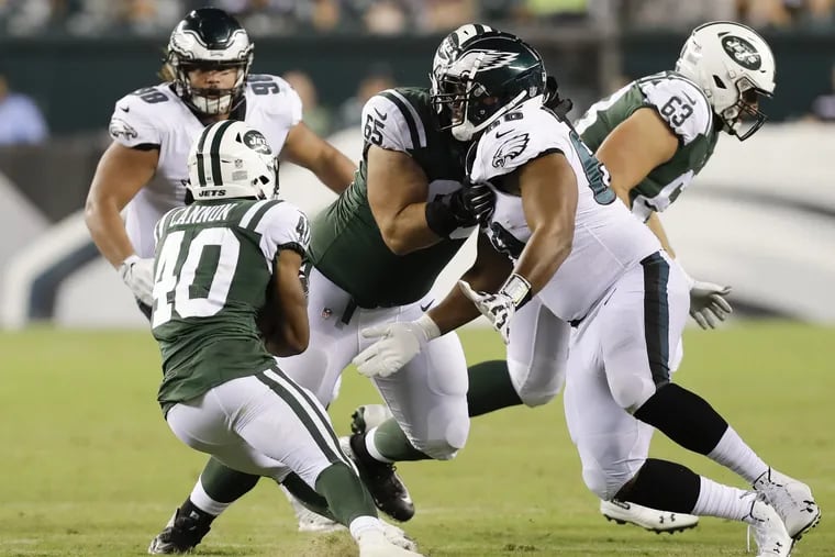 Philadelphia Eagles defensive tackle Bruce Hector played high school and college football in Tampa, so he's very familiar with playing in hot, humid weather.