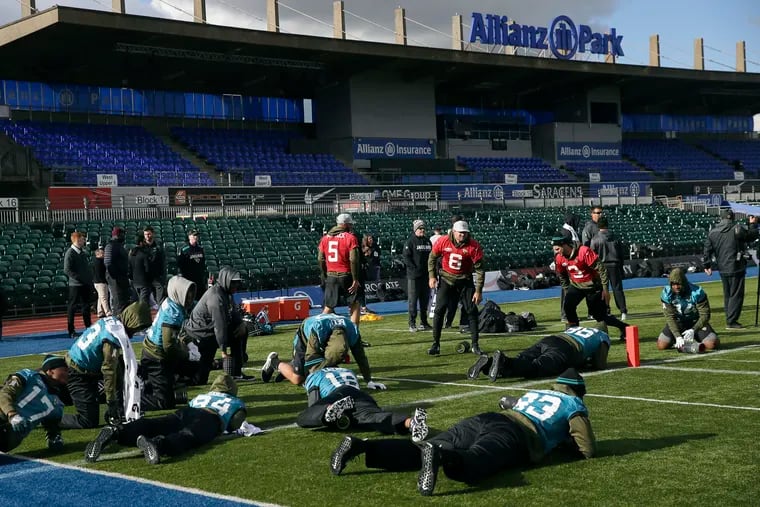 Jaguars players during practice on Friday.