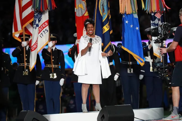 Gladys Knight sang the National Anthem in 2:01 ... or did she?