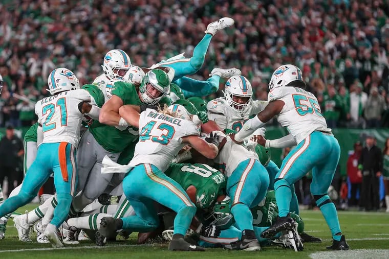 The Eagles do the Tush Push for a touchdown in a game against the Miami Dolphins at Lincoln Financial Field on Oct. 22.