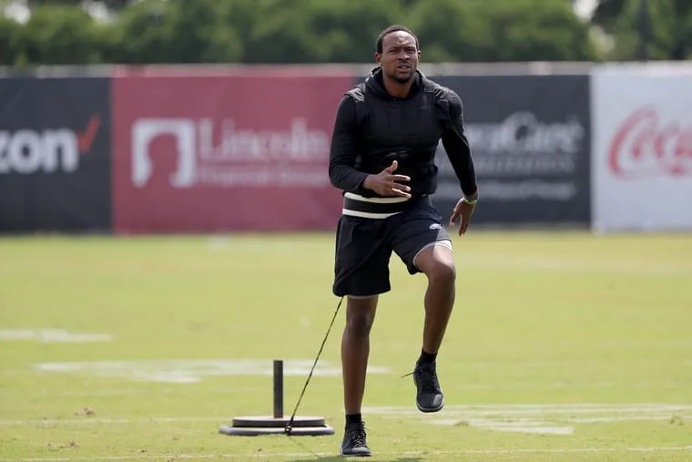 Eagles' Alshon Jeffery rehabs during Eagles training camp at the NovaCare Complex in Philadelphia, PA on August 6, 2018. DAVID MAIALETTI / Staff Photographer