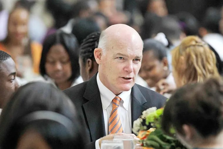 Joseph Clancy talks with students at a White House youth leadership and mentoring luncheon at the Detroit Institute of Arts in Detroit on Wednesday, May 26, 2010. (AP Photo/Paul Sancya)