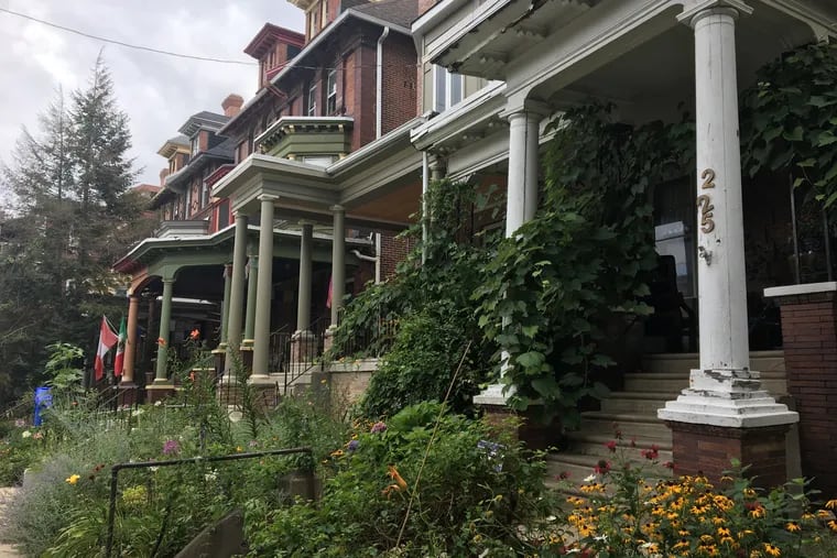 Spruce Hill is considered one of America's finest streetcar suburbs because of its dense collection of late 19th-century houses. Elaborate Victorian porches line 45th Street.