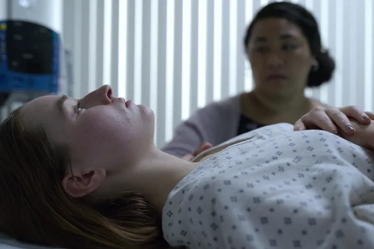Kaitlyn Dever in a scene from "Unbelievable" on Netflix. (Netflix).