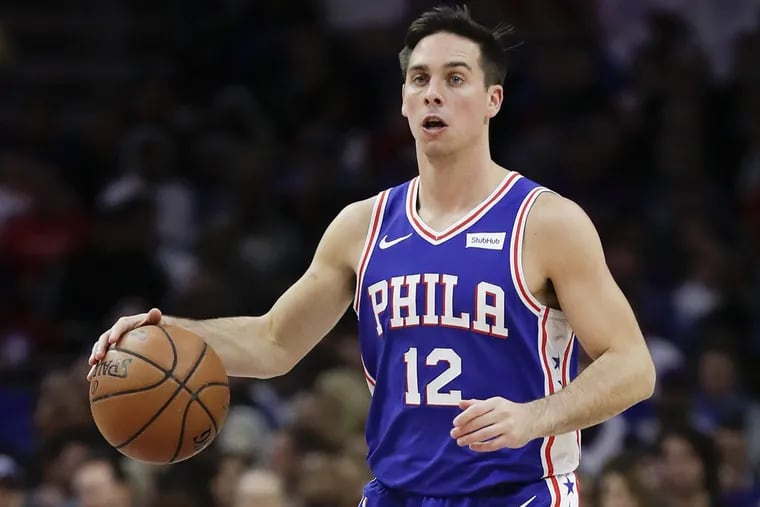 Sixers guard T.J. McConnell dribbles the basketball against the Chicago Bulls on Thursday, October 18, 2018 in Philadelphia.