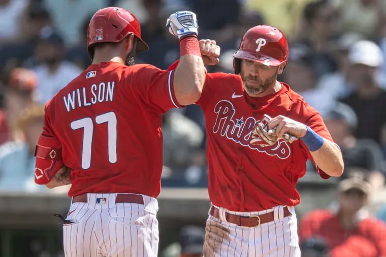Nothing new about Phillies' spring training uniform