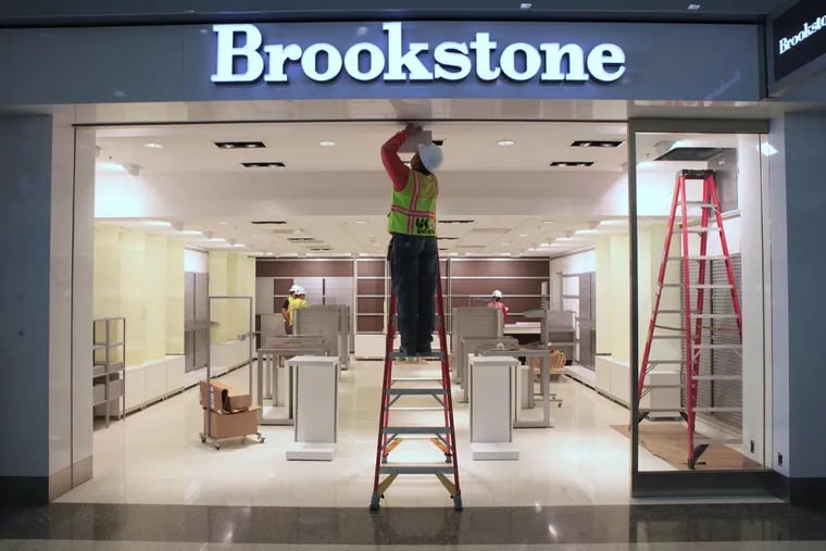 Brookstone has filed for bankruptcy and will close all of its mall locations. Stores located in airports, like this Sacramento International Airport location, will remain open.