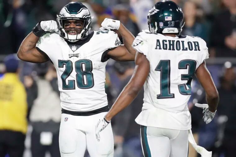 One unnamed bettor won $7,000 when Wendell Smallwood (left) the Eagles beat the Rams on Sunday.