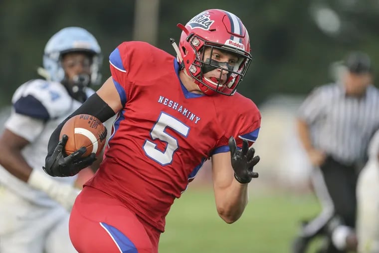 Neshaminy's Oleh Manzyk runs for a 46-yard touchdown in a 34-33 overtime loss to North Penn on Aug. 24.