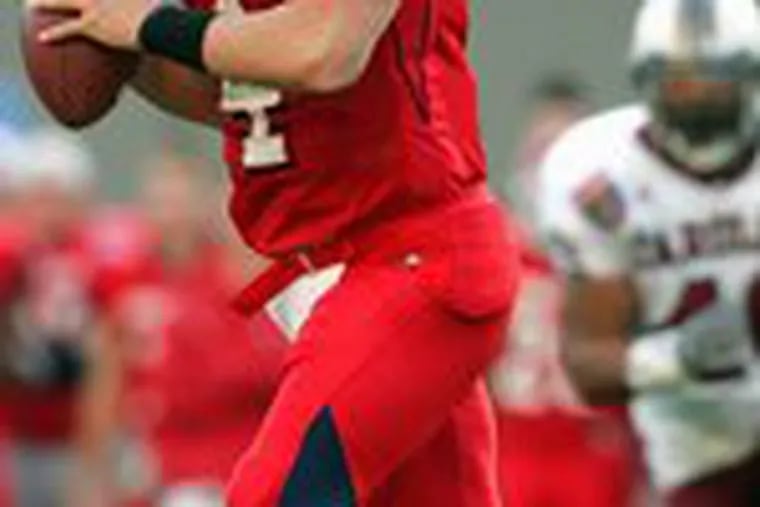 Kevin Kalb threw for 3,809 yards and 30 touchdowns, with only four interceptions, as a senior at Houston last year.