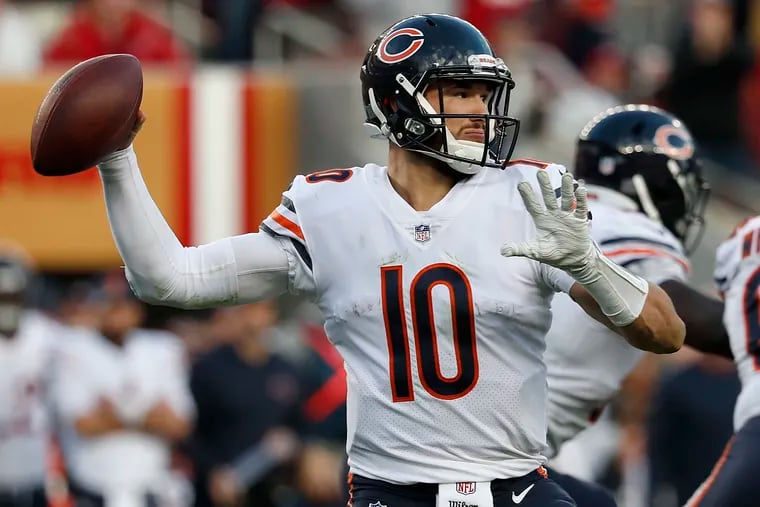 Chicago Bears quarterback Mitchell Trubisky (10) passes against the San Francisco 49ers during the second half of an NFL football game in Santa Clara, Calif., Sunday, Dec. 23, 2018. (AP Photo/Tony Avelar)