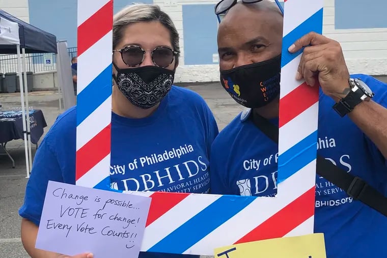 Raquel Fetzer and Luis Ramos Santos attended a voter registration community event focused on mental health awareness at Concilio in North Philadelphia on Saturday, Sept. 26.