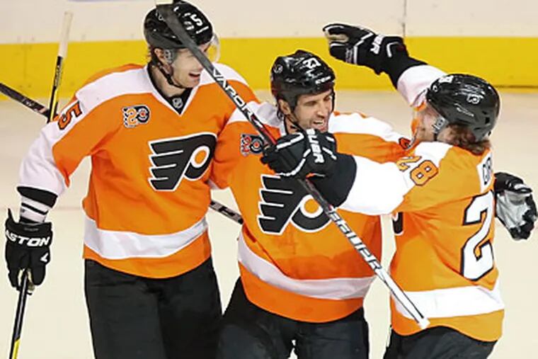 Max Talbot scored a short-handed goal in the Flyers' 3-2 win over the Red Wings. (Steven M. Falk/Staff Photographer)