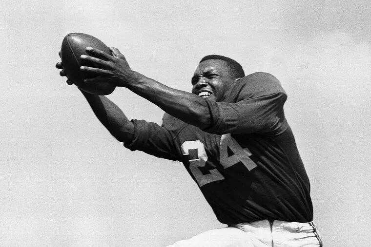 Wally Triplett was the first African-American player to be drafted and play in a regular-season NFL game. He died Nov. 8.
