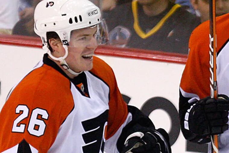 Former Flyers' defenseman Danny Syvret signed a 1-year contract to join the Anaheim Ducks. (AP Photo/Gene J. Puskar)