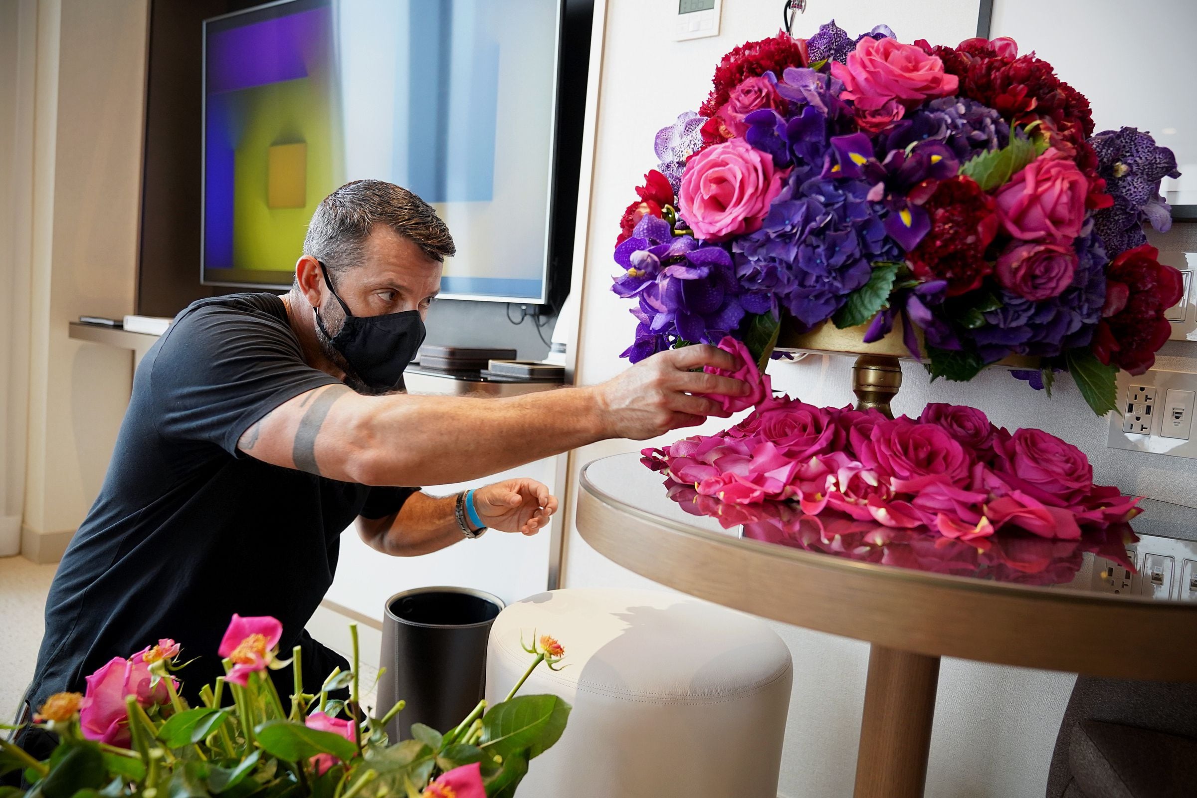 See how the Four Seasons' floral team works behind the scenes to