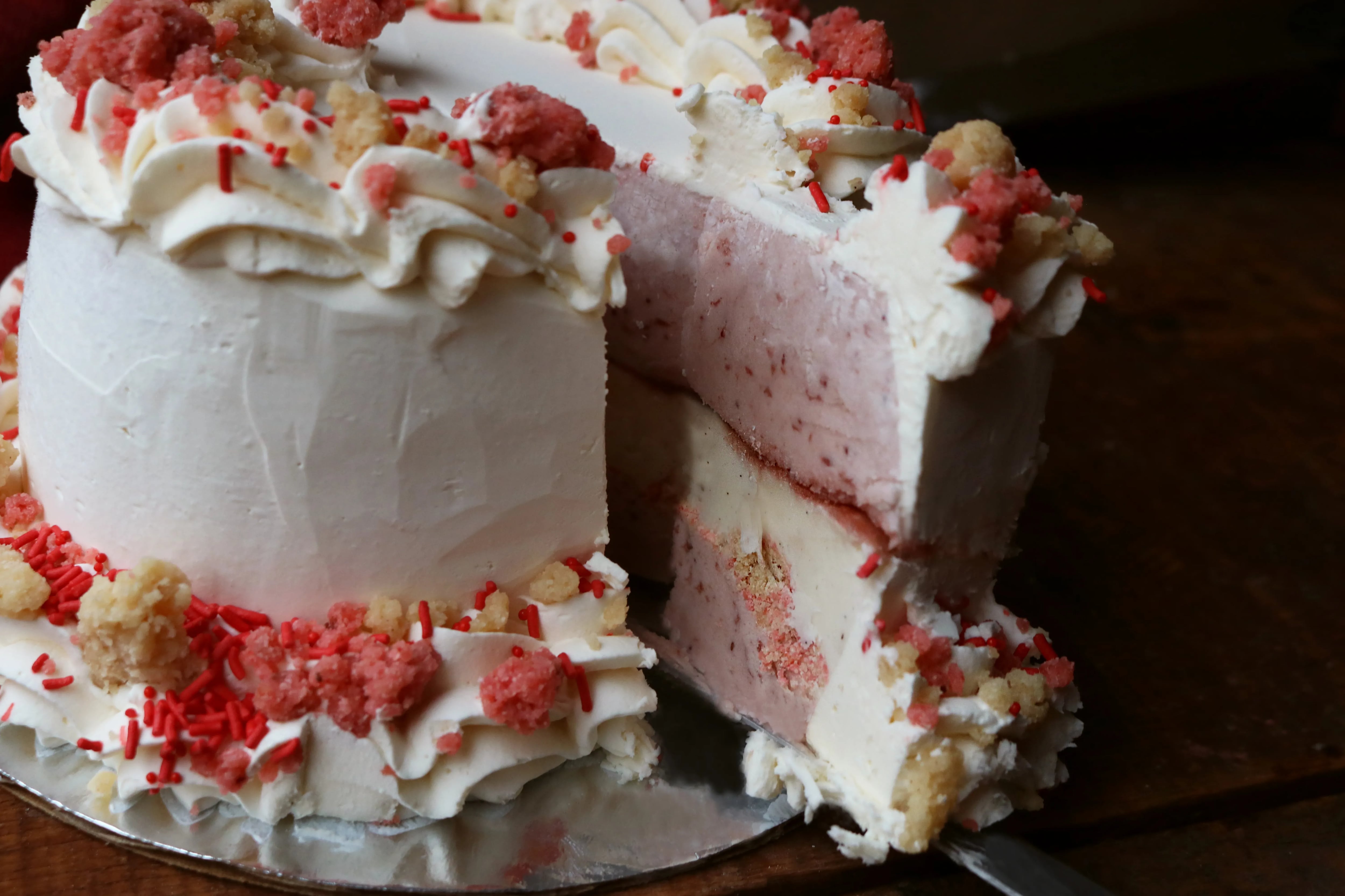 The strawberry shortcake ice cream cake at the Franklin Fountain is gluten-free.
