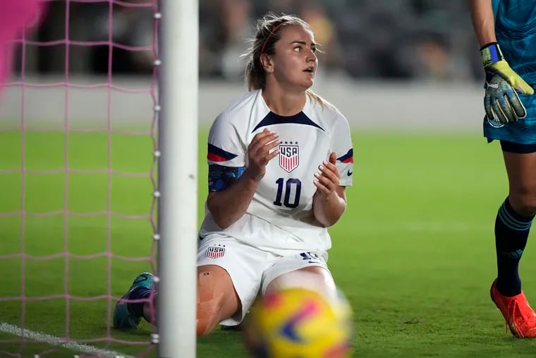 U.S. Lindsey Horan (10) reacts after one of her misses in last Thursday's loss to Germany.