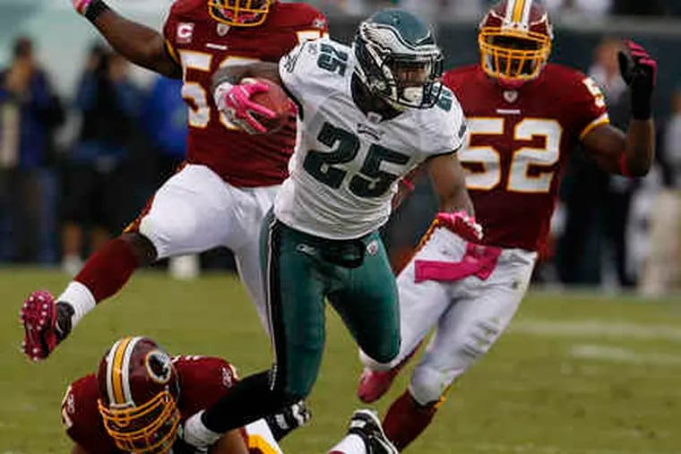 LeSean McCoy, who finished game vs. Redskins with cracked rib, has racked up 445 total yards.