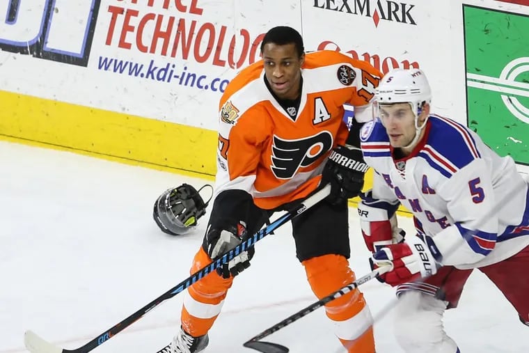 The Flyers, led by Wayne Simmonds, will open the season in San Jose.
