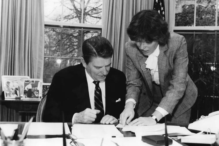 Faith Ryan Whittlesey conferring with President Reagan in the Oval Office in the 1980s.