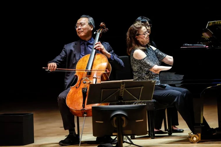 Cellist Yo-Yo Ma and pianist Kathryn Stott performing Friday night at the Kimmel Center.