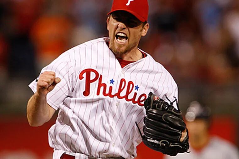 Brad Lidge has 21 saves on the season out of 26 opportunities. (Ron Cortes / Staff Photographer)